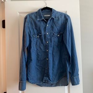 Gap 1969 denim shirt